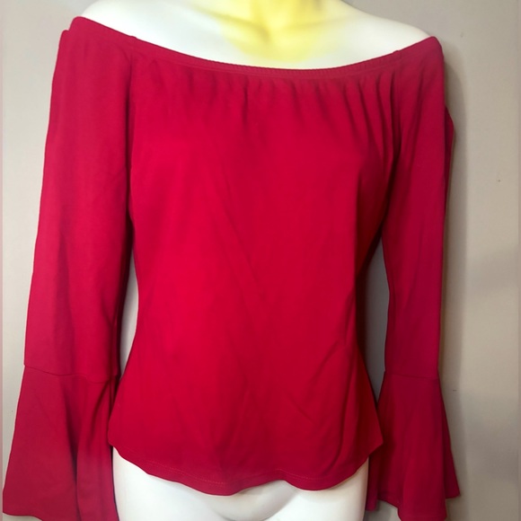 VENUS Off The Shoulder Top - Picture 1 of 5